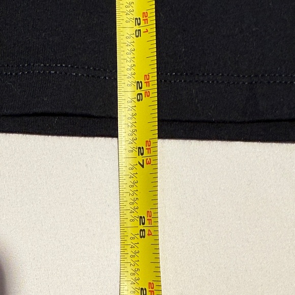 Black KISS Graphic T-Shirt XXS Women’s NWOT - Picture 6 of 8